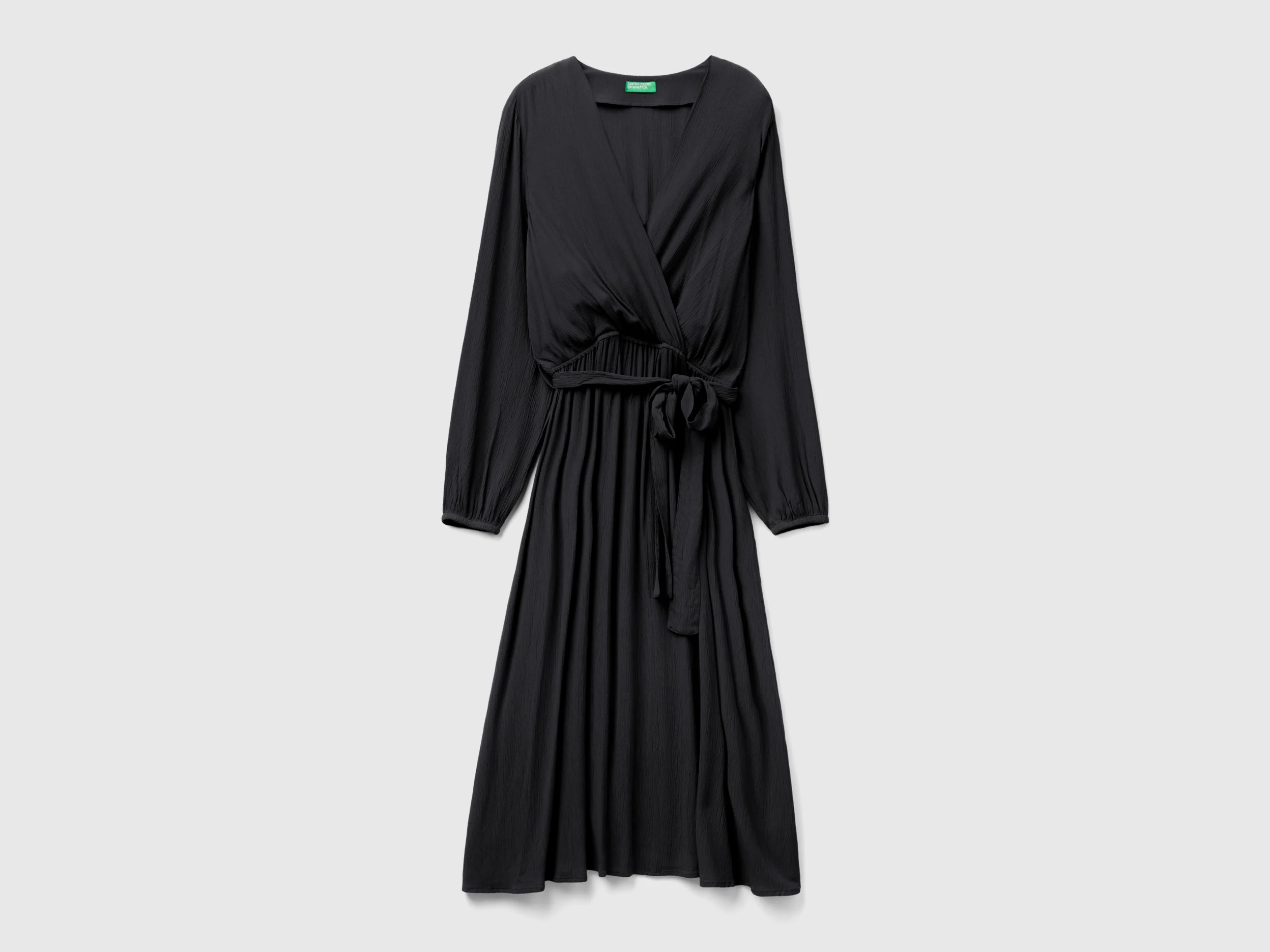 Vestito midi con scollo a V e cintura